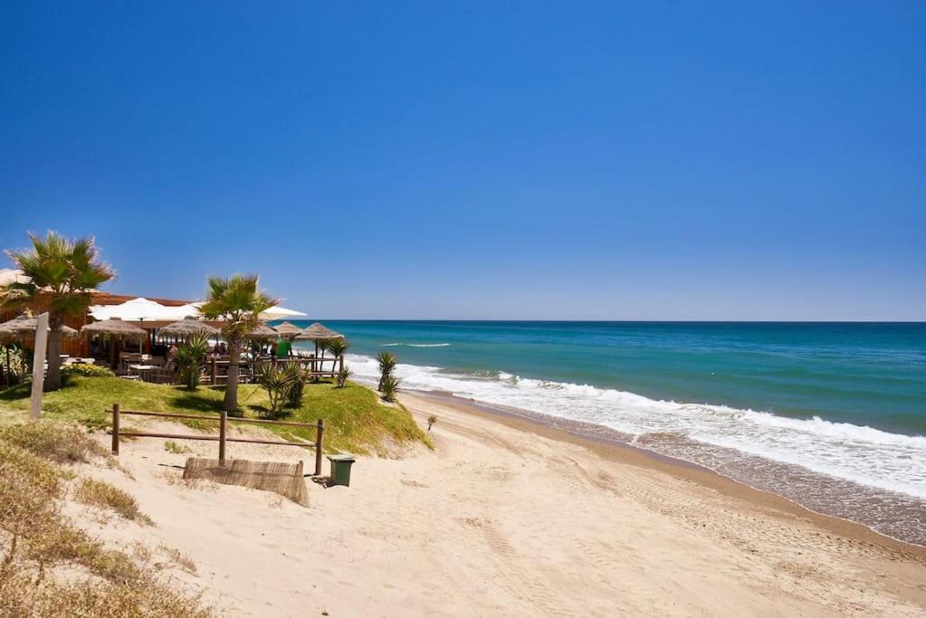 Apartment Oleholidays 1142 Romana Playa Vistas Al Mar Marbella